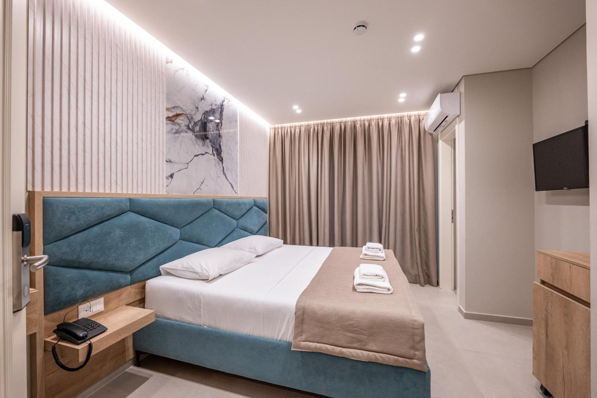 Koko Hotel Ksamil Exteriör bild